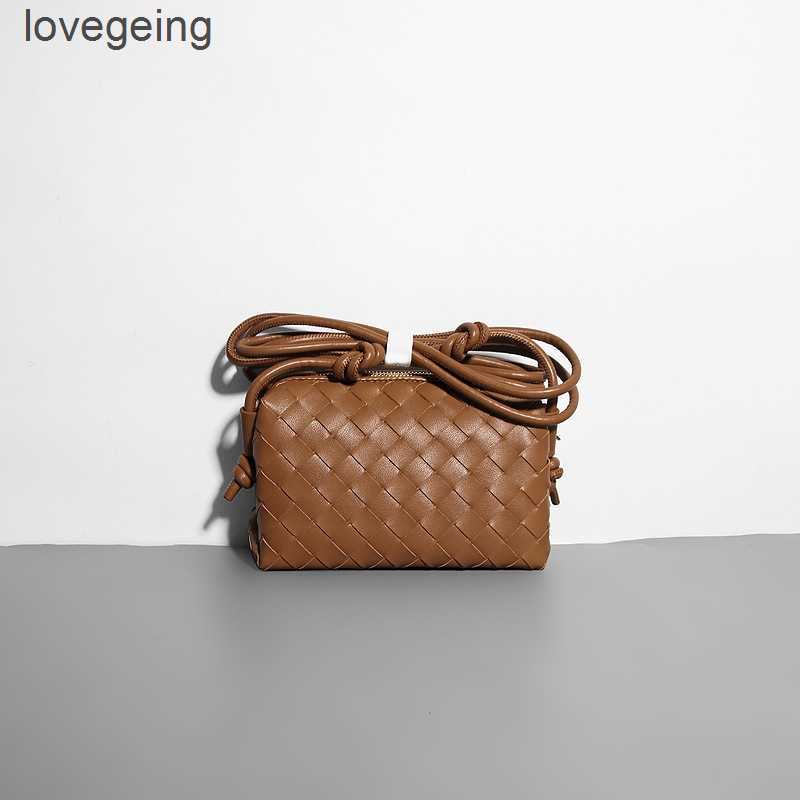 Sheepskin Shoulder Bottegas Bag Woven Loop Designer Handbag 2023 Bags One Venetas Casual Women's Crossbody Square Pillow Hkwx, Black4
Sheepskin Shoulder Bottegas Bag Woven Loop Designer Handbag 2023 Bags One Venetas Casual Women's Crossbody Square Pillow Hkwx, Black4