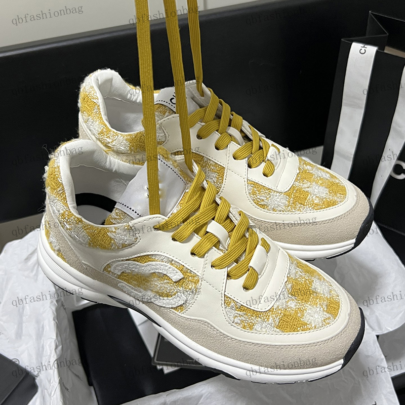 Classic designer womens dress shoes Leather flats comfortable and breathable skateboard mule shoes Training shoes Fashion letter platform casual women shoe, Box
Classic designer womens dress shoes Leather flats comfortable and breathable skateboard mule shoes Training shoes Fashion letter platform casual women shoe, Box