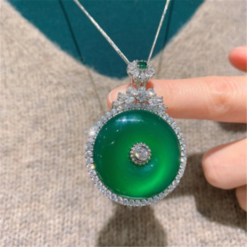 Vintage Lab Emerald Diamond Pendant 925 Sterling Silver Party Wedding Pendants Necklace For Women Men Engagement Jewelry Gift