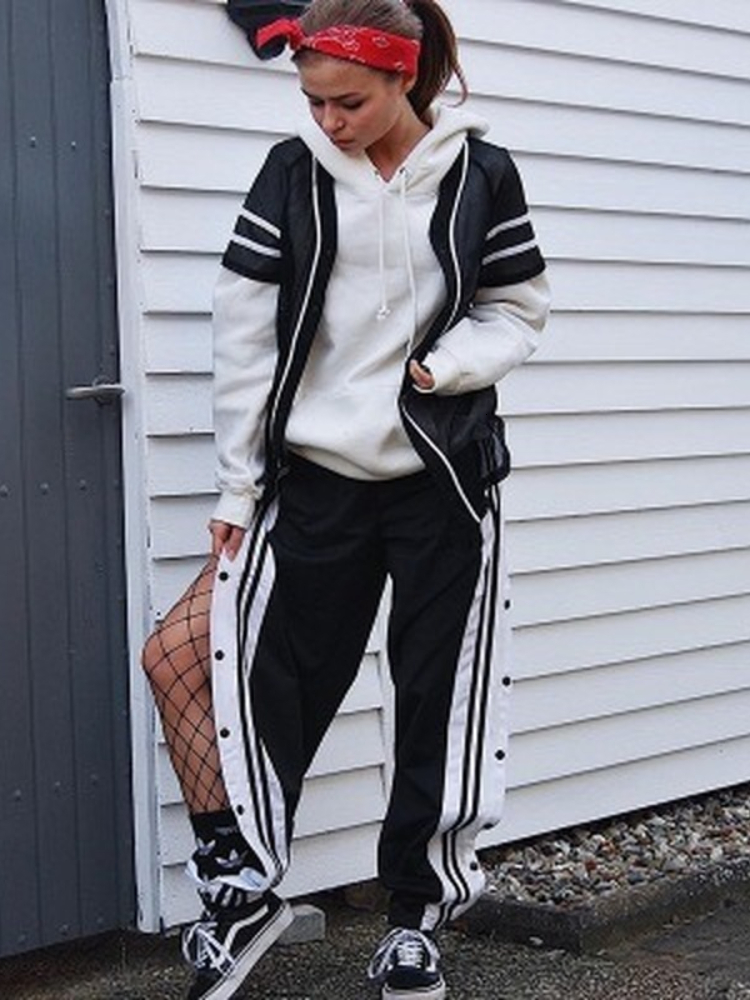 Womens Pants Capris HOUZHOU Joggers Sweatpants Casual Wide Leg Female Stripe Hip Hop Sports Streetwear Button Trousers Vintage 230329