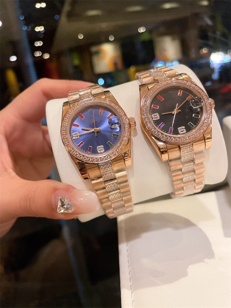 2023 New Luxury Luxury Men's Watch Fashion Women's Watch Set Classic Diamond Dial Quartz Battery, Add 5atm waterproof
2023 New Luxury Luxury Men's Watch Fashion Women's Watch Set Classic Diamond Dial Quartz Battery, Add 5atm waterproof
