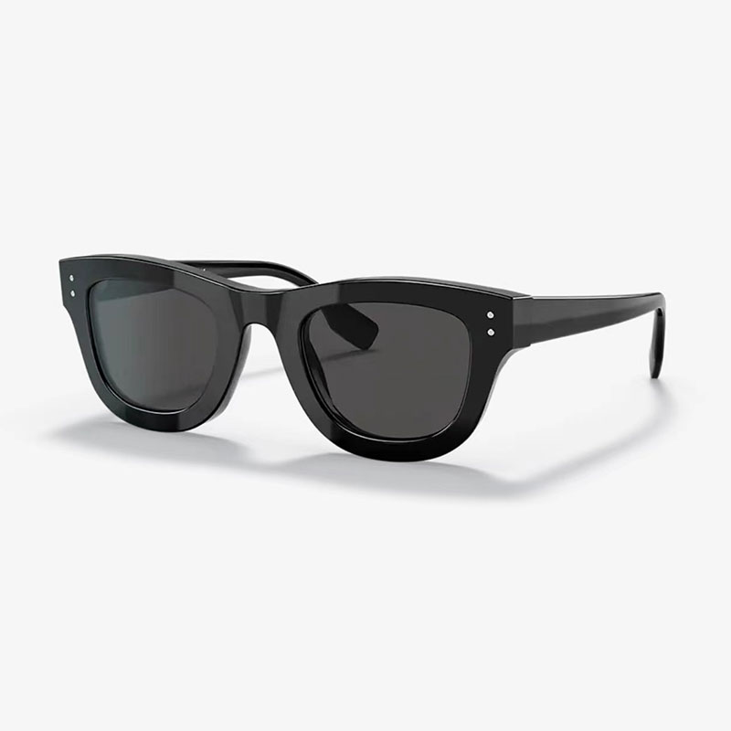 Luxury Sunglasses For Women Ladies Designers Classic British Plaid Design Mens And Womens Leisure Shopping Glasses Outdoor Shades 4352
Luxury Sunglasses For Women Ladies Designers Classic British Plaid Design Mens And Womens Leisure Shopping Glasses Outdoor Shades 4352