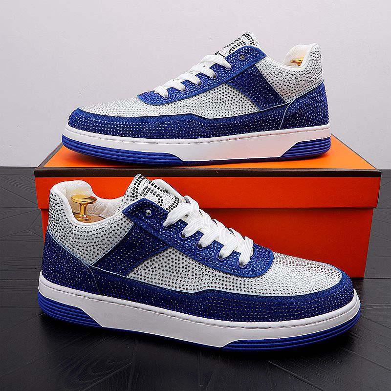 2023 mens shoes Men's Dress shoes Rhinestone tylist Attractive mens designer shoes men luxury loafers EUR SIZE:38-48
2023 mens shoes Men's Dress shoes Rhinestone tylist Attractive mens designer shoes men luxury loafers EUR SIZE:38-48