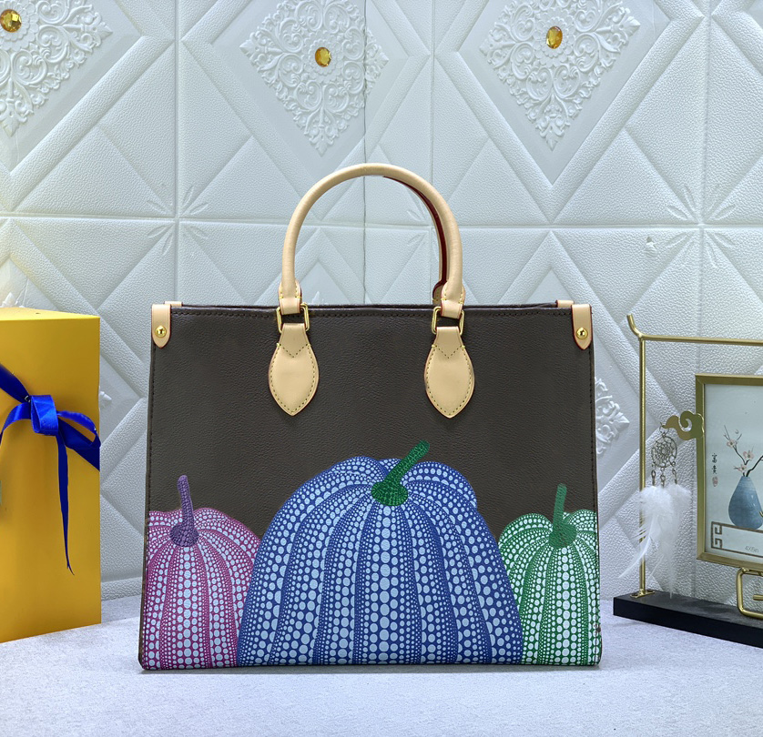 2023 Fashion designer tote bag luxury womens YK OnTheGo handbag flowers letters Enpreinte shopping bags Top-quality leather totes shoulder handbags purse, 46466#brown monogrames
2023 Fashion designer tote bag luxury womens YK OnTheGo handbag flowers letters Enpreinte shopping bags Top-quality leather totes shoulder handbags purse, 46466#brown monogrames