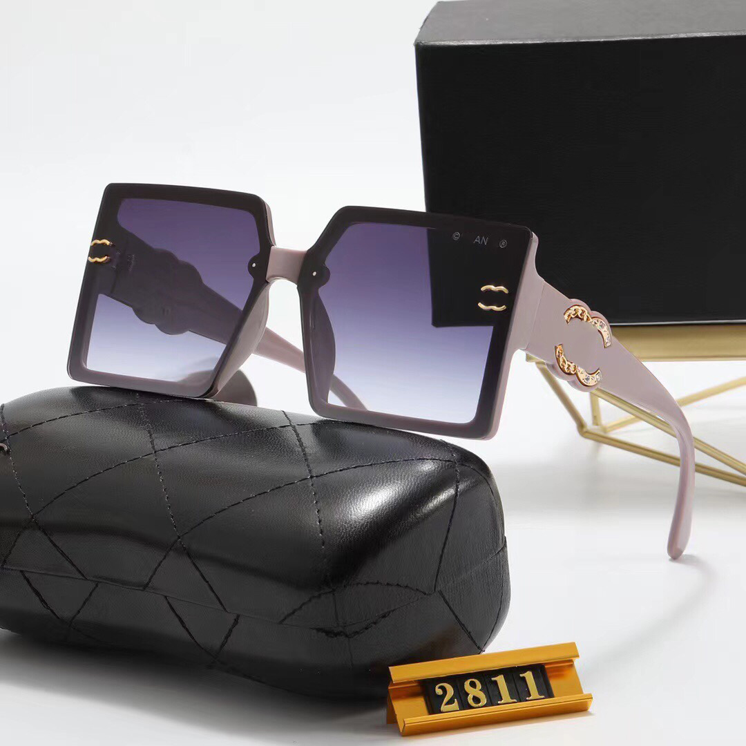 designer sunglasses for women man luxury glasses personality popular men women sunglasses women eyeglasses frame Vintage Metal Sun Glasses very good
designer sunglasses for women man luxury glasses personality popular men women sunglasses women eyeglasses frame Vintage Metal Sun Glasses very good