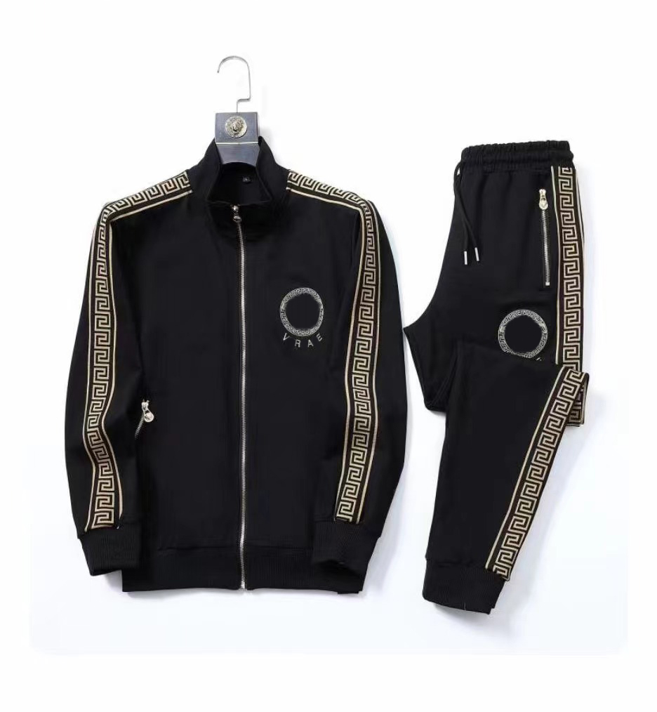 2023 Mens Tracksuits Sweatsuits designer Solid color Suit Long Sleeves jacket Outwear Stylist Brand Sports and leisure size m-3xL#6688, Black
2023 Mens Tracksuits Sweatsuits designer Solid color Suit Long Sleeves jacket Outwear Stylist Brand Sports and leisure size m-3xL#6688, Black