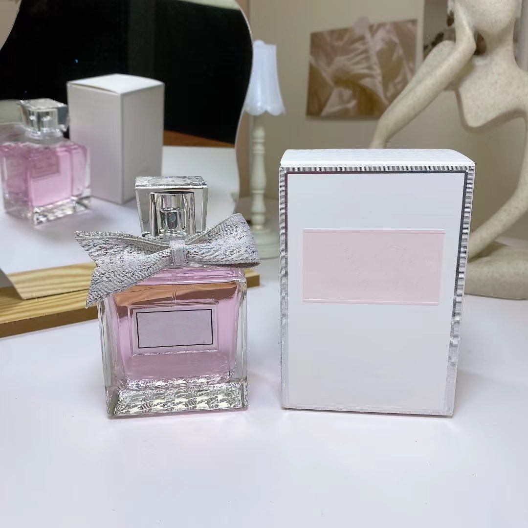 Women Perfume 100ml High Version Quality Blooming Bouquet Luxury Spray Parfum Lasting Fragrance Lady Girl Miss Flora Fruit Flower Blossom
Women Perfume 100ml High Version Quality Blooming Bouquet Luxury Spray Parfum Lasting Fragrance Lady Girl Miss Flora Fruit Flower Blossom
