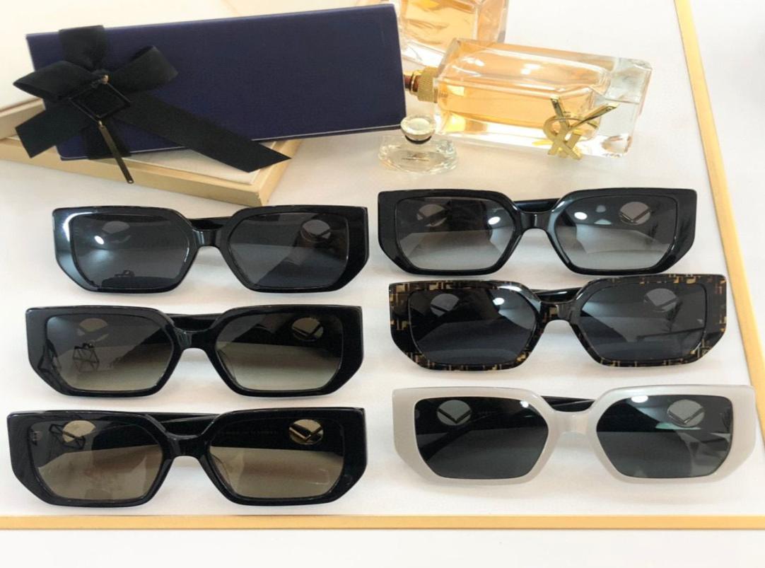 Womens Sunglasses For Women Men Sun Glasses Mens 0417 Fashion Style Protects Eyes UV400 Lens Top Quality With Random Box4998744
Womens Sunglasses For Women Men Sun Glasses Mens 0417 Fashion Style Protects Eyes UV400 Lens Top Quality With Random Box4998744
