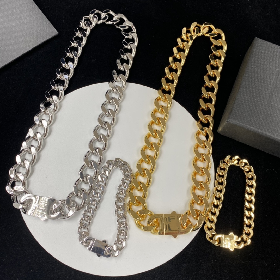 Designer Gold Chain Bracelet Womens Bracelets Love Jewelry Luxury Letter Pendant Y Bracelet For Women Charm necklace.Earring Wedding 16