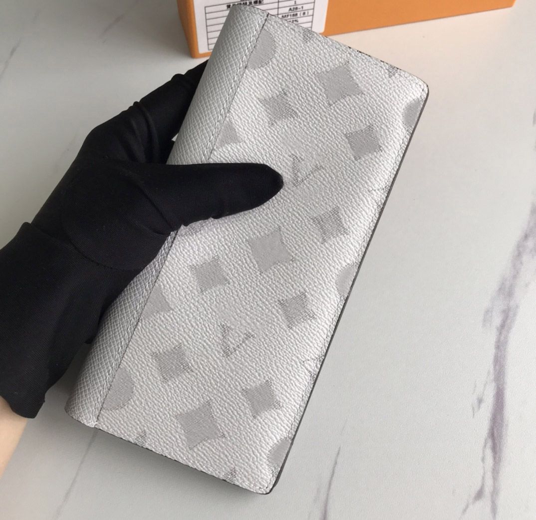 Fashion designer wallets luxury Brazza purse mens womens slim clutch bags Highs quality flower letter coin purses long card holders with original box dust bag, 30272#monogrames
Fashion designer wallets luxury Brazza purse mens womens slim clutch bags Highs quality flower letter coin purses long card holders with original box dust bag, 30272#monogrames