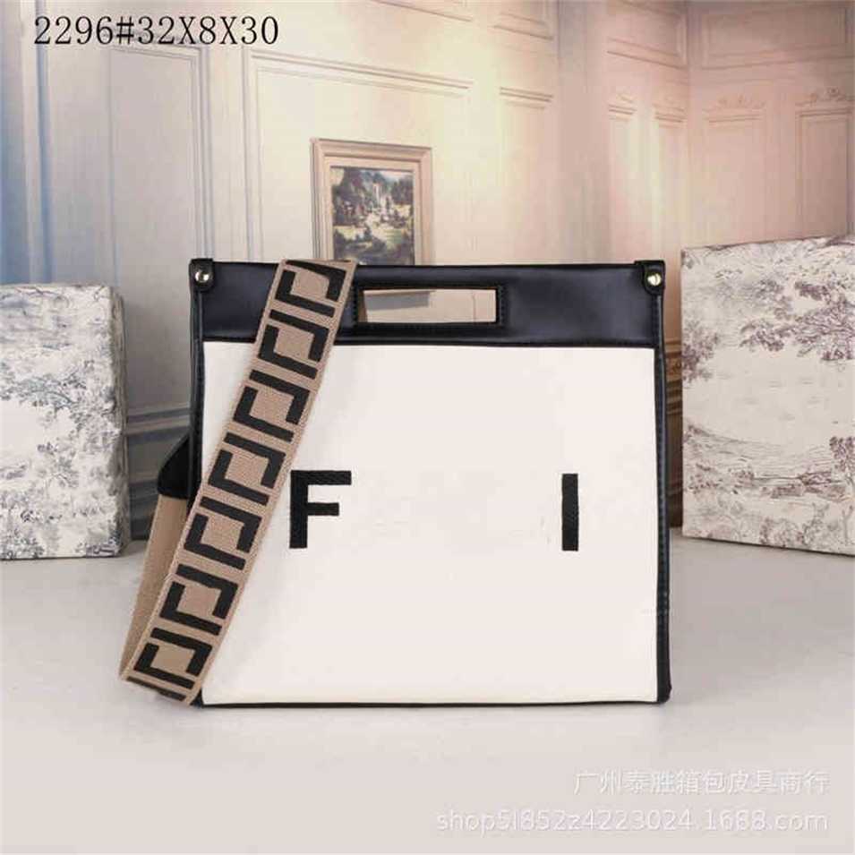 2023 Designer bag Handbag SU8S color embroidered canvas hand single large capacity shopping, White7
2023 Designer bag Handbag SU8S color embroidered canvas hand single large capacity shopping, White7