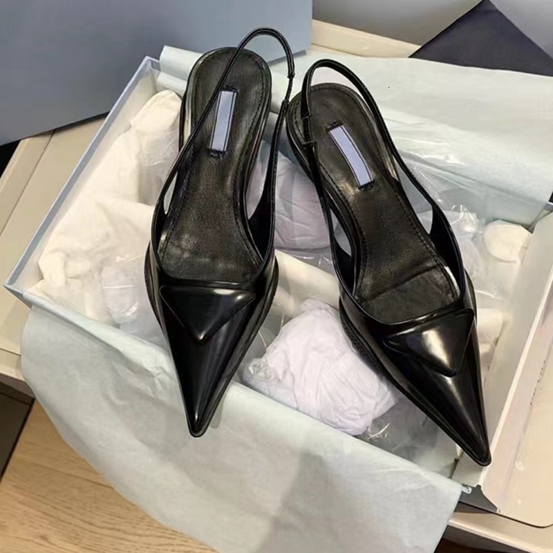 Sandals Ladies pointedmules kitten heel design French high heels simple collocation shoes daily shopping comfortable size 3442 230330, Black
Sandals Ladies pointedmules kitten heel design French high heels simple collocation shoes daily shopping comfortable size 3442 230330, Black