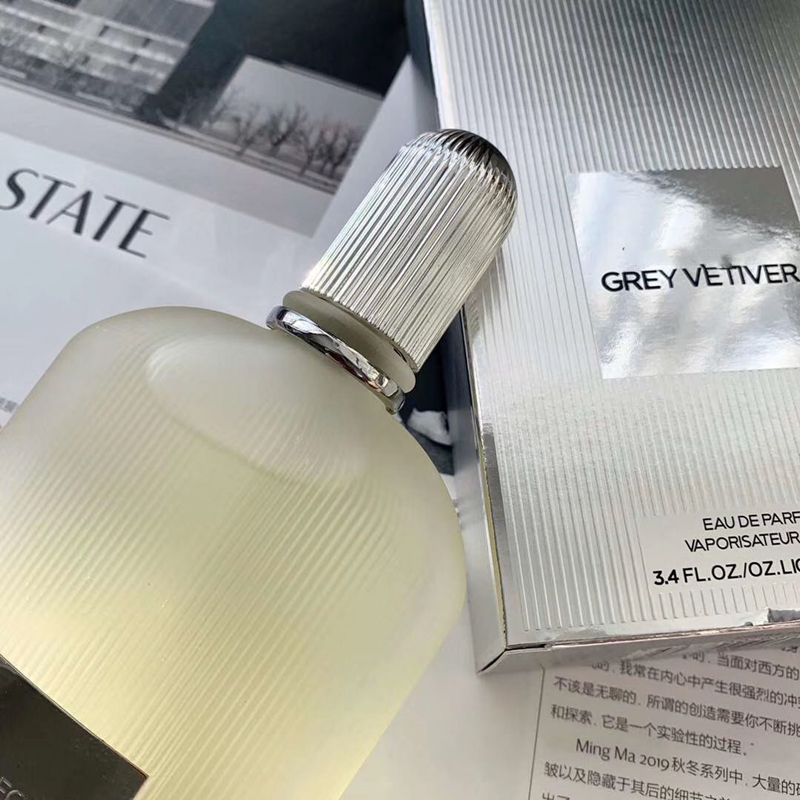 Temperament Grey Vetiver Men's perfume amber orange blossom fragrances notes lasting fragrance
Temperament Grey Vetiver Men's perfume amber orange blossom fragrances notes lasting fragrance