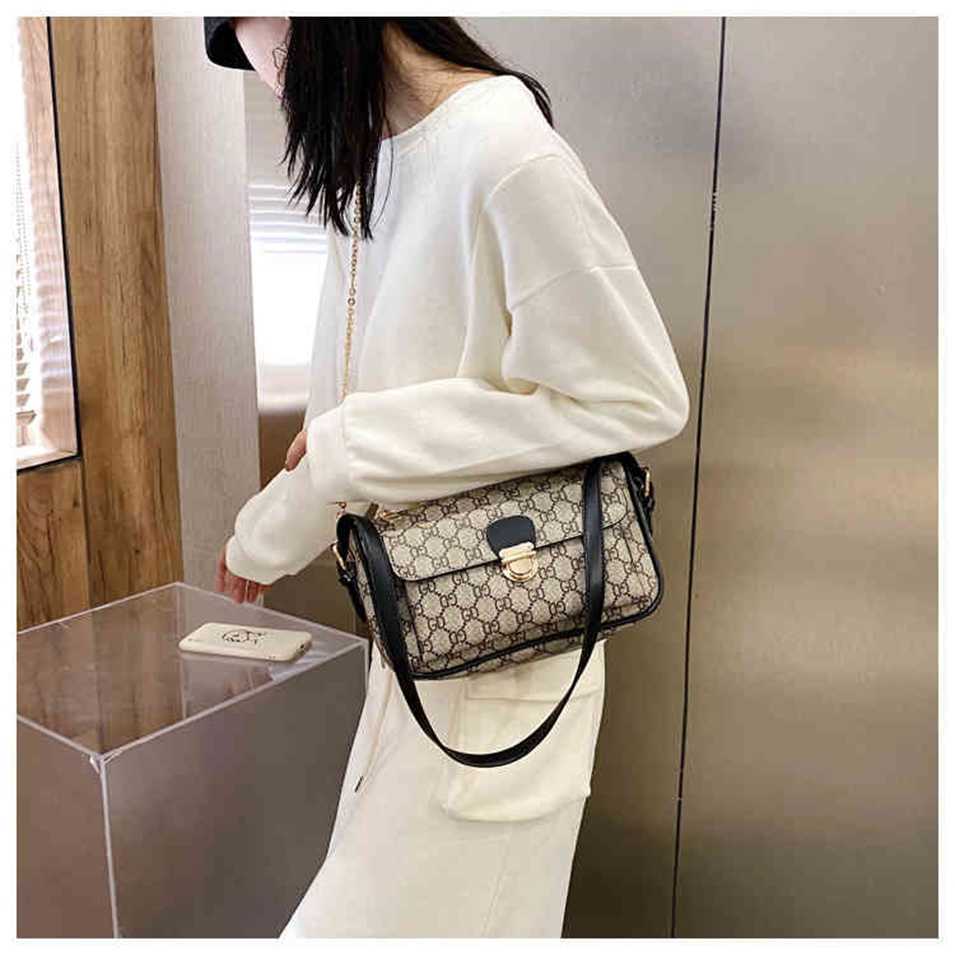 2023 Designer bag Handbag E4CP Textured underarm trend in autumn and winter textured checkered Single Messenger Hand women's, White5
2023 Designer bag Handbag E4CP Textured underarm trend in autumn and winter textured checkered Single Messenger Hand women's, White5