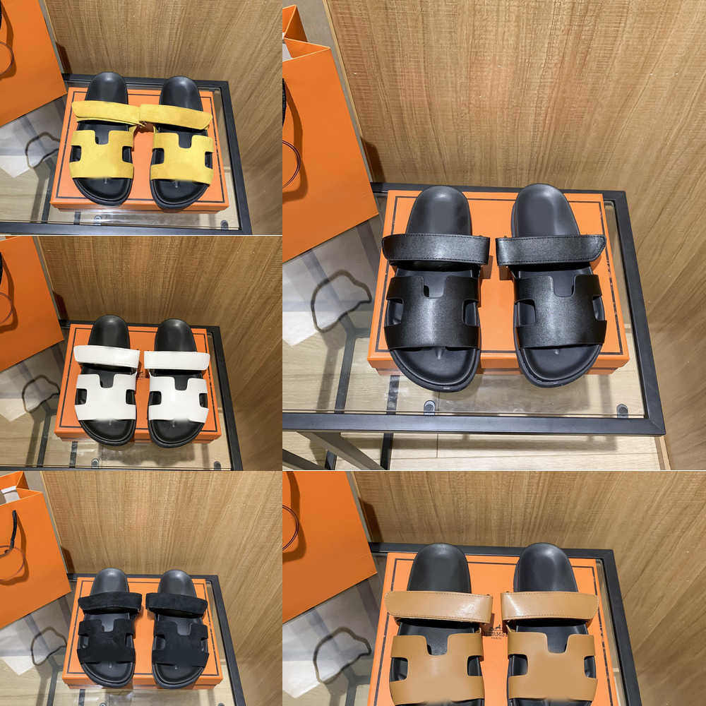 2023 Designer Chypre H Slippers Beach Classic Flat famous Sandals Summer Lady Leather Flip Flops Women Size 34-40 flats loafers mules beach outdoor shoes, Herm3291
2023 Designer Chypre H Slippers Beach Classic Flat famous Sandals Summer Lady Leather Flip Flops Women Size 34-40 flats loafers mules beach outdoor shoes, Herm3291