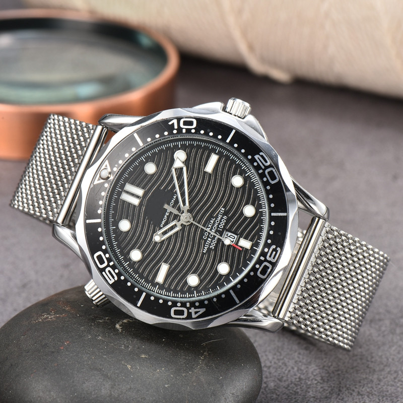Omeg Wrist Watches for Men 2023 New Mens Watches Three needles Quartz Watch High Quality Top Luxury Brand Clock men Fashion accessories Mesh Steel Belt