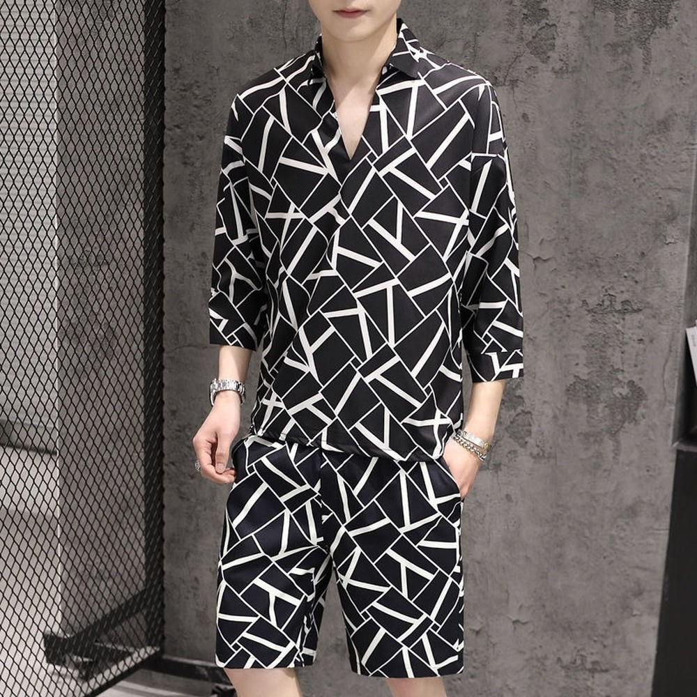 Men's Tracksuits 2-Piece Men's Fashion Vertical Stripe Pattern Casual Wear Summer Men's Shorts Set Street Fashion 230330