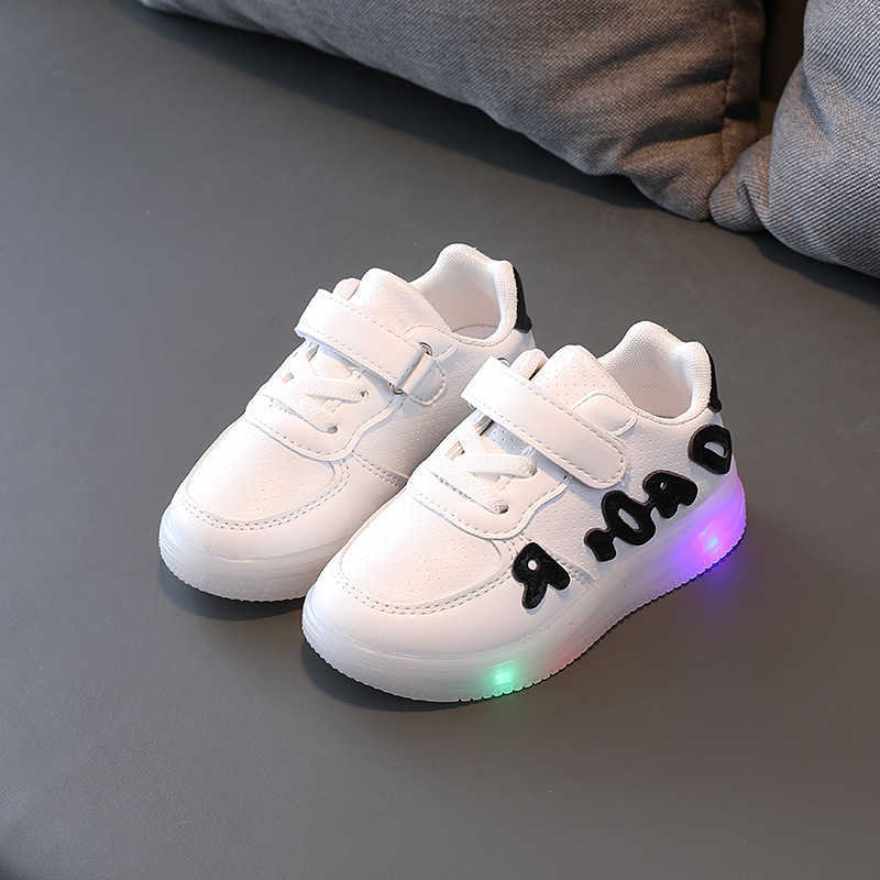 Athletic Outdoor Children Led Shoes Autumn Luminous Lighted Casual Fashion Breathable Baby Boys Girls Sport Running Soft Bottom Kids Sneakers