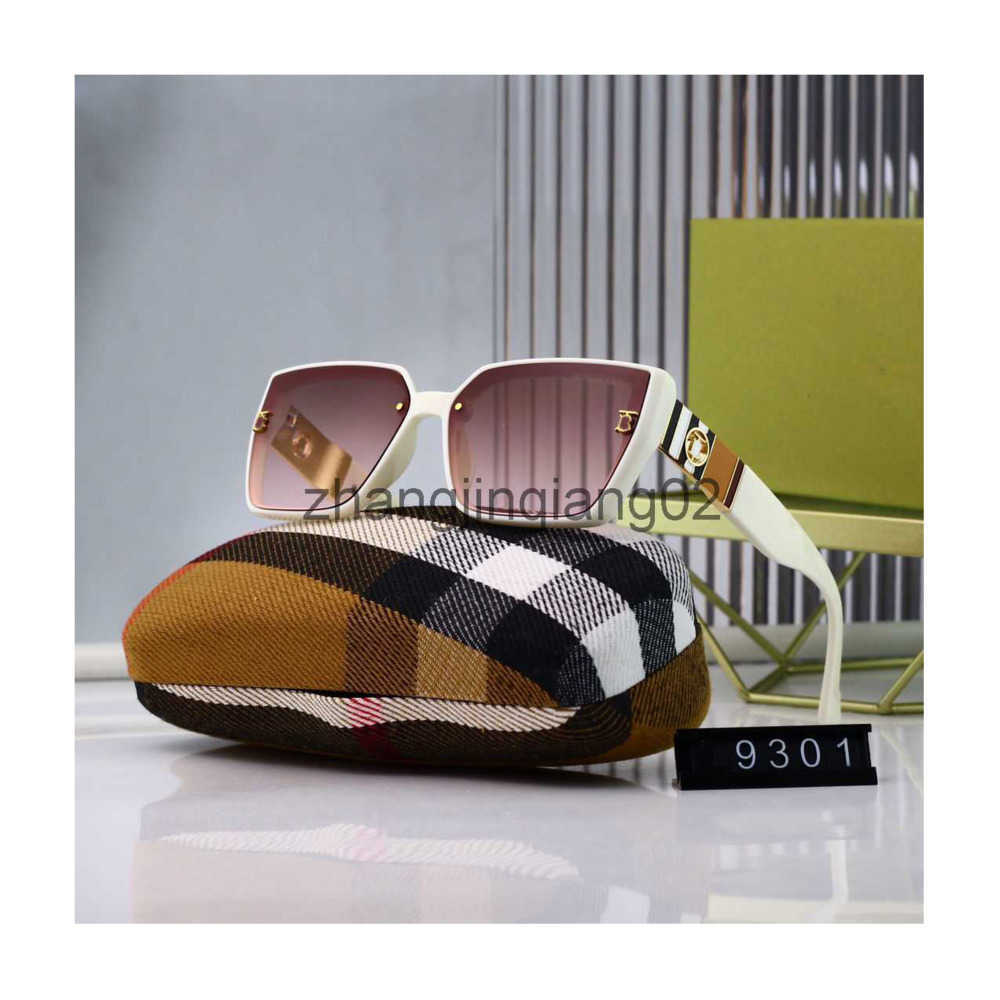 Designer Burbrery Sunglass Cycle Luxurious Fashion Sport Polarize Sunglasses Men Women Lovers Vintage Baseball UV Sun Protection Square Glasses
Designer Burbrery Sunglass Cycle Luxurious Fashion Sport Polarize Sunglasses Men Women Lovers Vintage Baseball UV Sun Protection Square Glasses
