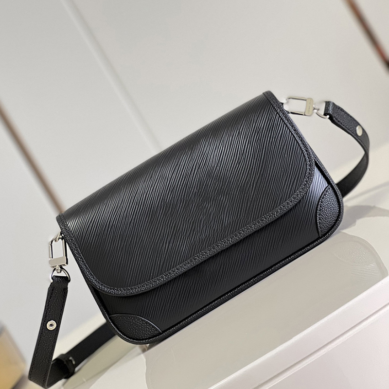 Luxury Crossbody Bag Designer Underarm Bag Genuine Leather Handbag 24.5CM High Imitation Messenger Bag With Box ZL054
Luxury Crossbody Bag Designer Underarm Bag Genuine Leather Handbag 24.5CM High Imitation Messenger Bag With Box ZL054