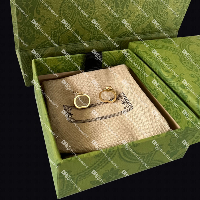 Designer Letter Charm Earrings Eardrop Women Simple Style Studs Party Ear Studs With Dust and Box Package
Designer Letter Charm Earrings Eardrop Women Simple Style Studs Party Ear Studs With Dust and Box Package