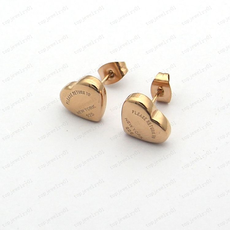 tiffany Luxury heart-shaped single diamond gold necklace designer peach heart earrings couple Christmas gift with original velvet bag and box
tiffany Luxury heart-shaped single diamond gold necklace designer peach heart earrings couple Christmas gift with original velvet bag and box