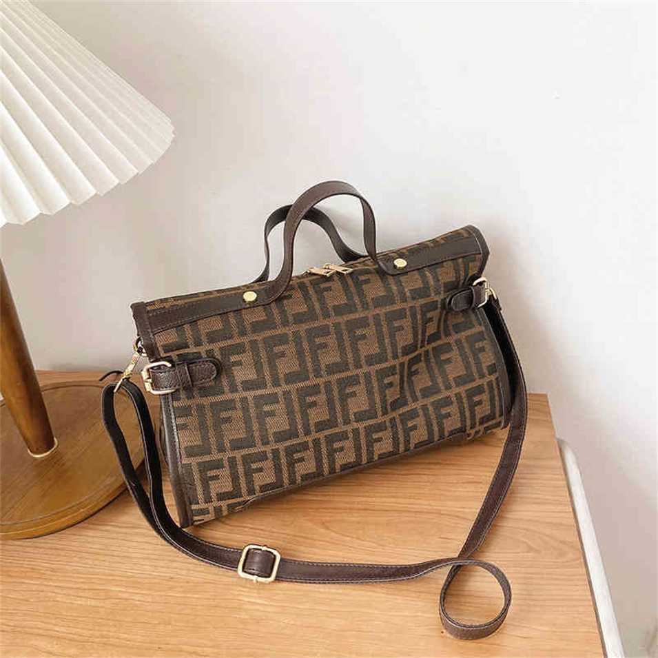 2023 Designer bag Handbag canvas large capacity middle ancient tote dongdamen tide old flower one handbag, 878-f letter
2023 Designer bag Handbag canvas large capacity middle ancient tote dongdamen tide old flower one handbag, 878-f letter