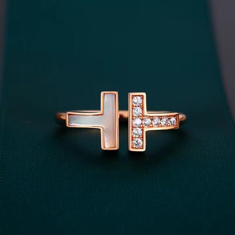 women ring luxury designer rings men brand zirconia fashion rings style classic jewelry 18k gold plated Rose wed wholesale adjustable with velvet tiffany
women ring luxury designer rings men brand zirconia fashion rings style classic jewelry 18k gold plated Rose wed wholesale adjustable with velvet tiffany