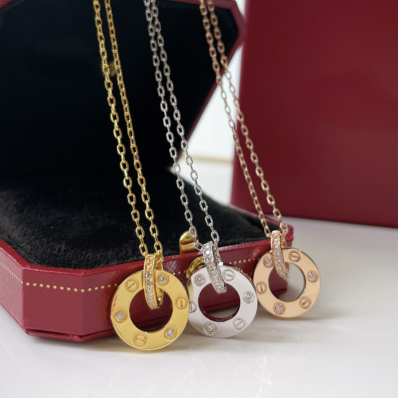 LOVE necklace for women designer diamond Gold plated 18K T0P quality highest counter quality brand designer crystal classic style exquisite gift 015
LOVE necklace for women designer diamond Gold plated 18K T0P quality highest counter quality brand designer crystal classic style exquisite gift 015