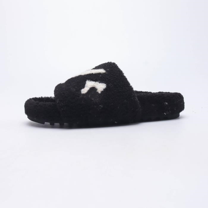 Luxury Designer Slides Fashion Women Wool Sandals Warmful Comfort cotton Slippers Woman slippers shoes Autumn Winter Slides Scuffs Sandal With Box, Color 7
Luxury Designer Slides Fashion Women Wool Sandals Warmful Comfort cotton Slippers Woman slippers shoes Autumn Winter Slides Scuffs Sandal With Box, Color 7