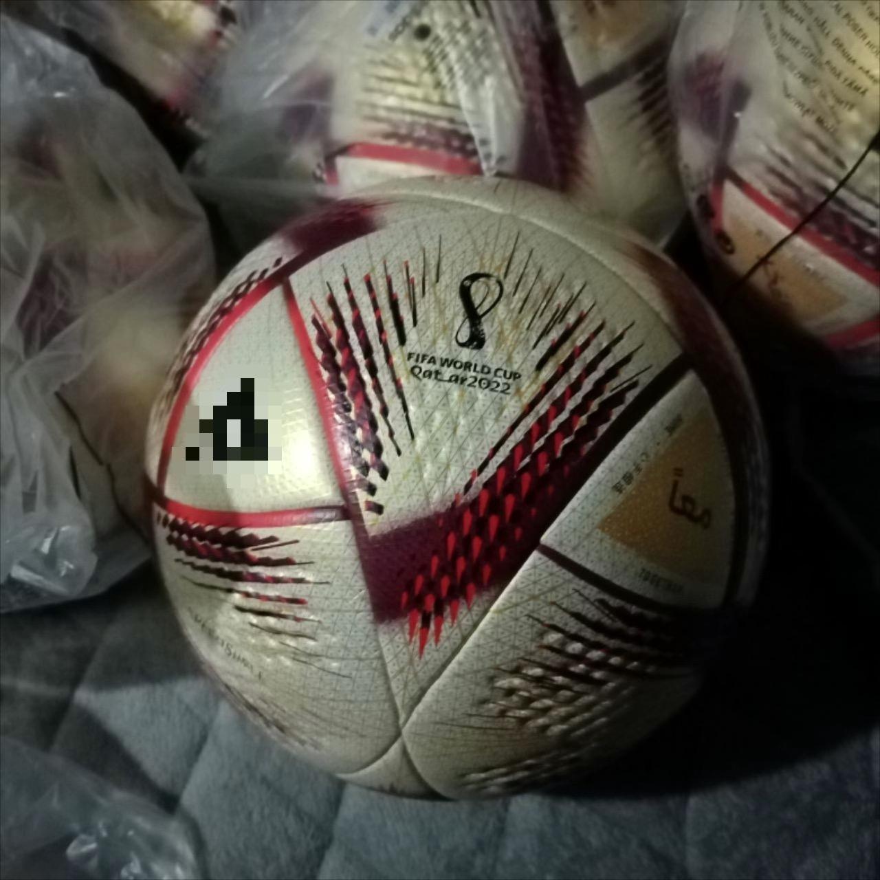 Balls 2022 World Cup final soccer ball AL HILM champagne gold factory direct sales support customization
Balls 2022 World Cup final soccer ball AL HILM champagne gold factory direct sales support customization