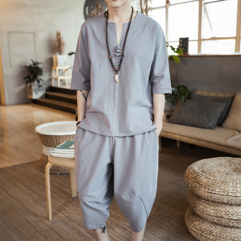 Men's Tracksuits Men's Thin Linen Set Summer Chinese Style Loose Large Cotton Linen 2PCS/Set Short Sleeve Medium Length Pants FS99 230330
