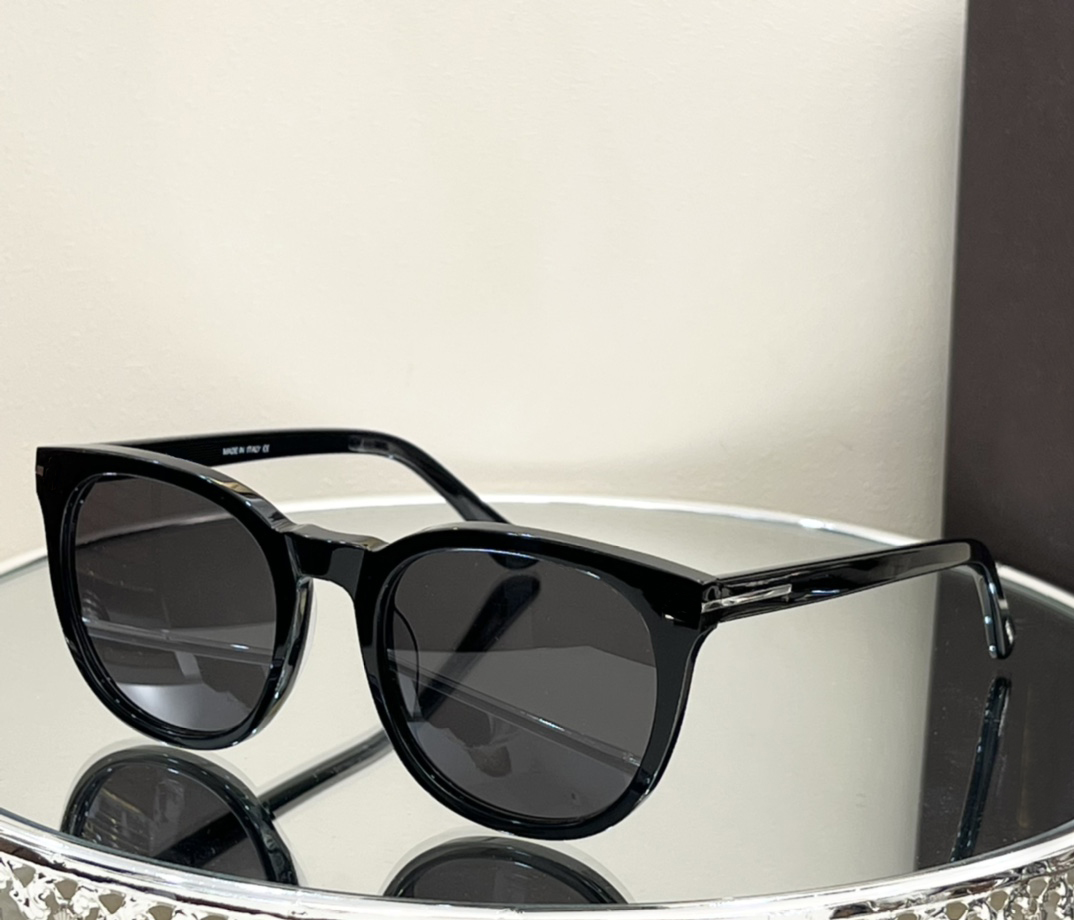 0858 Shiny Black/Grey Sunglasses for Men Ansel 858 Glasses Sunnies Designers Sunglasses Sonnenbrille Sun Shades UV400 Eyewear wth Box
0858 Shiny Black/Grey Sunglasses for Men Ansel 858 Glasses Sunnies Designers Sunglasses Sonnenbrille Sun Shades UV400 Eyewear wth Box