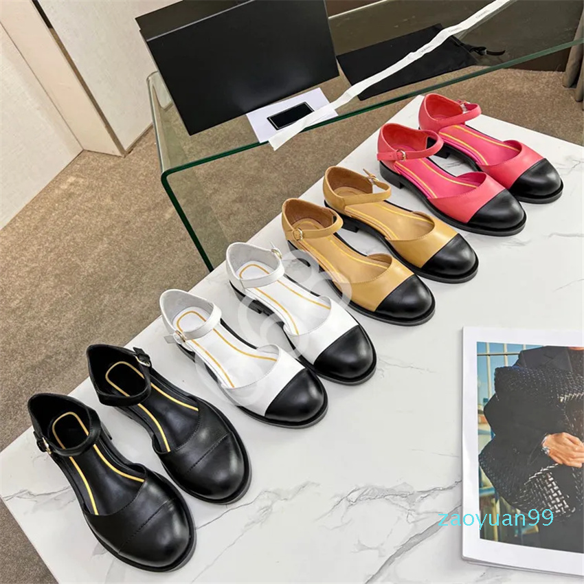 luxury woman shoes designer sandals Shiny Genuine Leather sandals woman Baotou flat bottom slippers Beige Black White
luxury woman shoes designer sandals Shiny Genuine Leather sandals woman Baotou flat bottom slippers Beige Black White