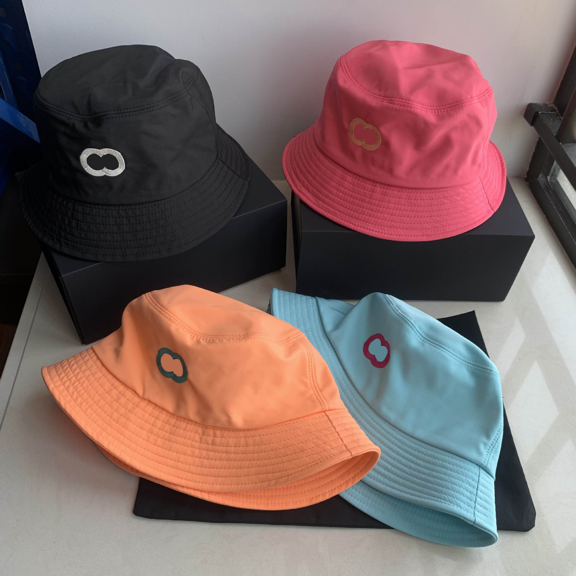 Women Candy Color Designer bucket hat Couples Summer Vacation Travel Sports Letter Embroidery 4 Colors Bucket Hats, Pink
Women Candy Color Designer bucket hat Couples Summer Vacation Travel Sports Letter Embroidery 4 Colors Bucket Hats, Pink