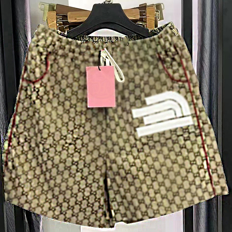 Designer Mens Shorts Co branded Brown Khaki Mens Pants Luxury Sport T shirt 2023 Summer Womens short Hip hop trend pure breathable Letter printing Tracksuit Clothing, Black
Designer Mens Shorts Co branded Brown Khaki Mens Pants Luxury Sport T shirt 2023 Summer Womens short Hip hop trend pure breathable Letter printing Tracksuit Clothing, Black