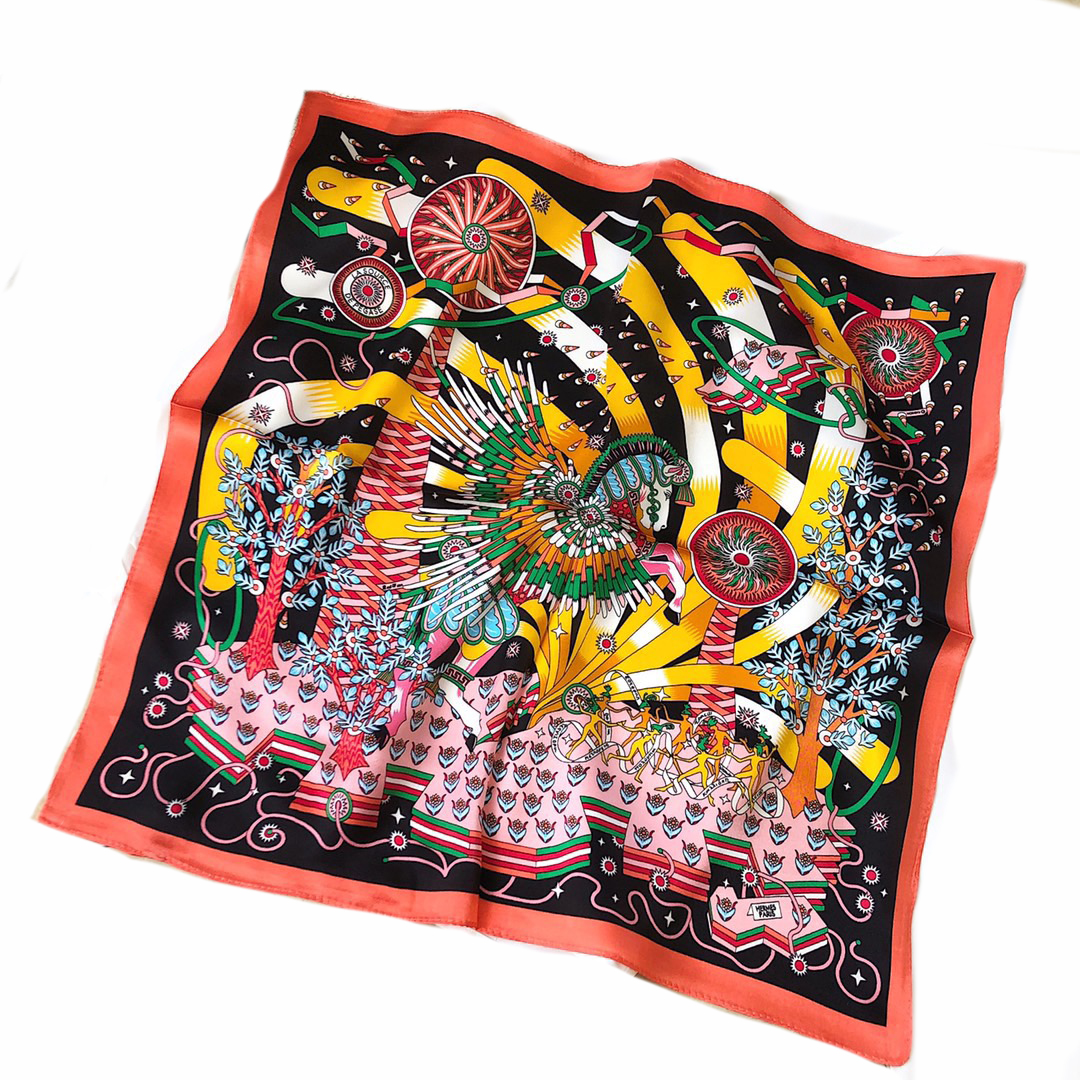 Scarves Designer Silk Scarf for Women Headband Luxury Silk Plaid Camellia Headband Pattern ScarfStripes Pineapple Paisley Designer Print Shawl Gifts Fashion
Scarves Designer Silk Scarf for Women Headband Luxury Silk Plaid Camellia Headband Pattern ScarfStripes Pineapple Paisley Designer Print Shawl Gifts Fashion
