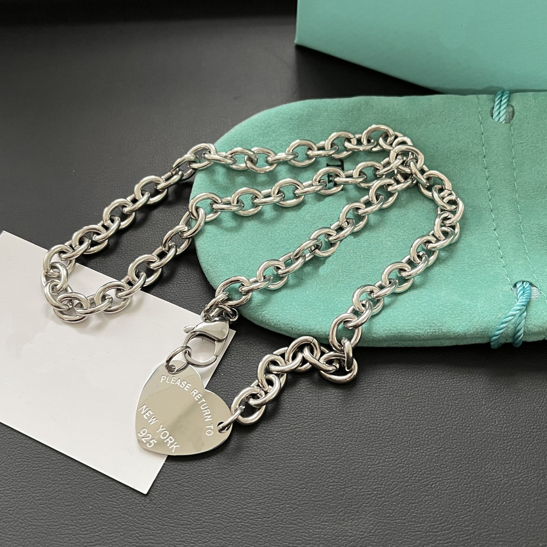 Designer Choker Heart Necklace For Women Correct Brand Logo Circle Delicate Fashion Stainless Steel Gift Luxury Quality Gifts Family Friend Couple
Designer Choker Heart Necklace For Women Correct Brand Logo Circle Delicate Fashion Stainless Steel Gift Luxury Quality Gifts Family Friend Couple