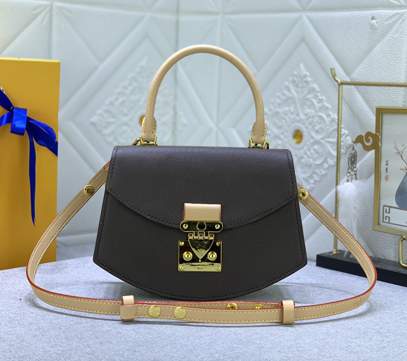 Fashion designer tote bag luxury womens handbags Top-quality flower letters brown leather crossbody bags ladies mini sling shoulder purses, 46548#yellow monogrames
Fashion designer tote bag luxury womens handbags Top-quality flower letters brown leather crossbody bags ladies mini sling shoulder purses, 46548#yellow monogrames