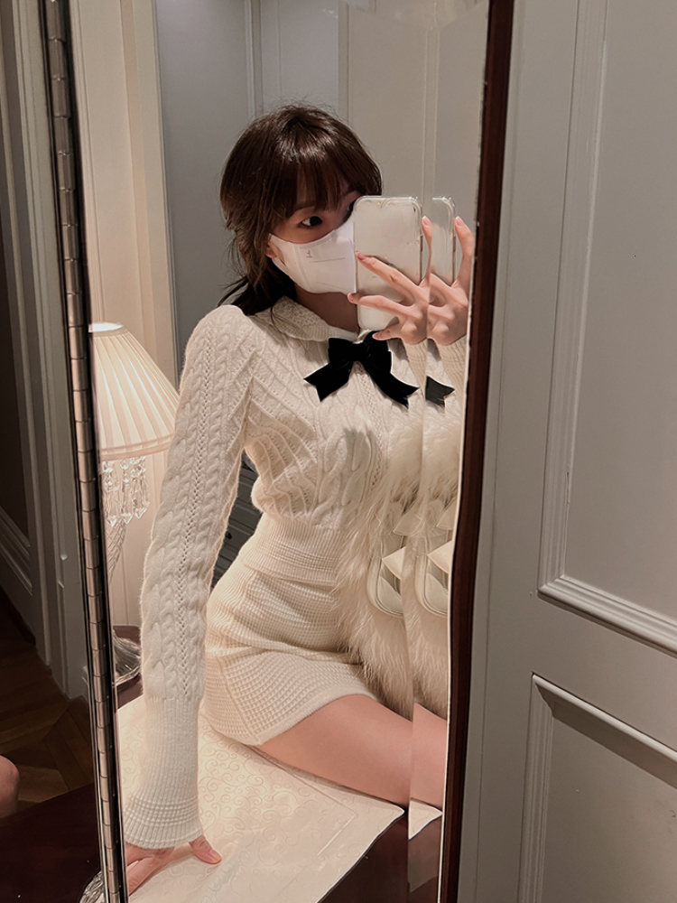 Casual Dresses Autumn Korean Suit Sexy Bodycon Mini Skirt Long Sleeve Solid Short Sweater Woman Knitted 2 Piece Dress Set Retro Casual 230331