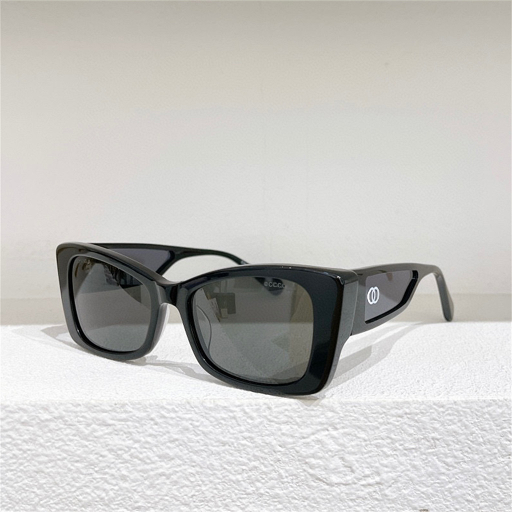 Top Quality Desinger Sunglasses Retro Rectangle For Women Designer Vintage Small Frame Sun Glasses Ladies Classic Black Square Oculos De Sol Sunglasses Model 5430
Top Quality Desinger Sunglasses Retro Rectangle For Women Designer Vintage Small Frame Sun Glasses Ladies Classic Black Square Oculos De Sol Sunglasses Model 5430