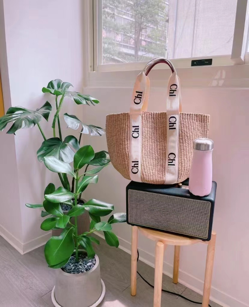 High quality tote bags Summer handbags Beach Shoulder Bag Wicker Woven Female Totes Straw Shopping Bags Casual Rattan Women Handbags Large Capacity Buckets BagS, Black
High quality tote bags Summer handbags Beach Shoulder Bag Wicker Woven Female Totes Straw Shopping Bags Casual Rattan Women Handbags Large Capacity Buckets BagS, Black