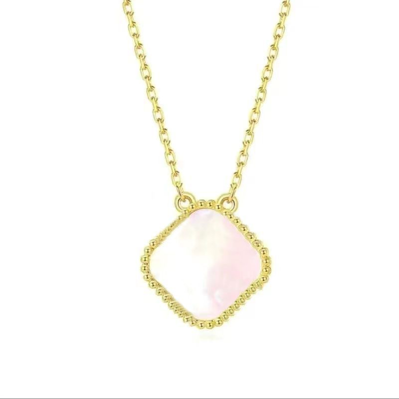 2023-Womens Luxury Designer Necklace Fashion Four-leaf Clover Cleef Pendant Necklace 18K Gold Necklaces Jewelry
2023-Womens Luxury Designer Necklace Fashion Four-leaf Clover Cleef Pendant Necklace 18K Gold Necklaces Jewelry