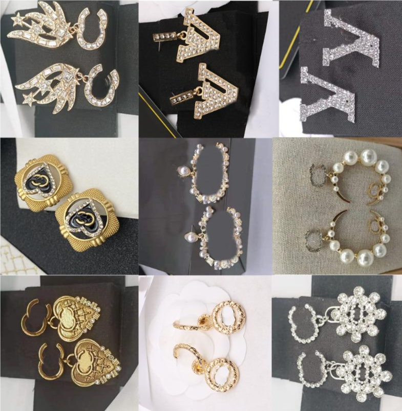 23ss 20style 18K Gold Plated Letters Stud Tassel Long Earring Dangle Circle Luxury Designer Women Rhinestone Pearl Wedding Party Jewelry
23ss 20style 18K Gold Plated Letters Stud Tassel Long Earring Dangle Circle Luxury Designer Women Rhinestone Pearl Wedding Party Jewelry