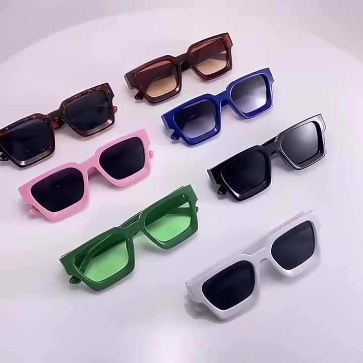 Designer sunglasses man woman sunglasse classic goggle beach sun glasses mix color optional outdoor eyeglasses triangular signature full frame mens sunglasses
Designer sunglasses man woman sunglasse classic goggle beach sun glasses mix color optional outdoor eyeglasses triangular signature full frame mens sunglasses