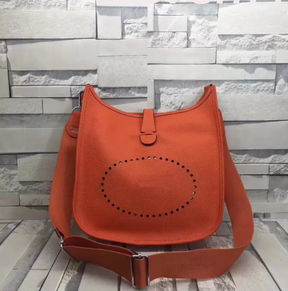 Really Top Luxury PARIS Designer Lady Nobility Handbags Bag Shoulder Crossbody Tote bags Genuine Calfskin Soft Leather purse wallets Messenger Large 30CM Mini 18cm, Carton
Really Top Luxury PARIS Designer Lady Nobility Handbags Bag Shoulder Crossbody Tote bags Genuine Calfskin Soft Leather purse wallets Messenger Large 30CM Mini 18cm, Carton
