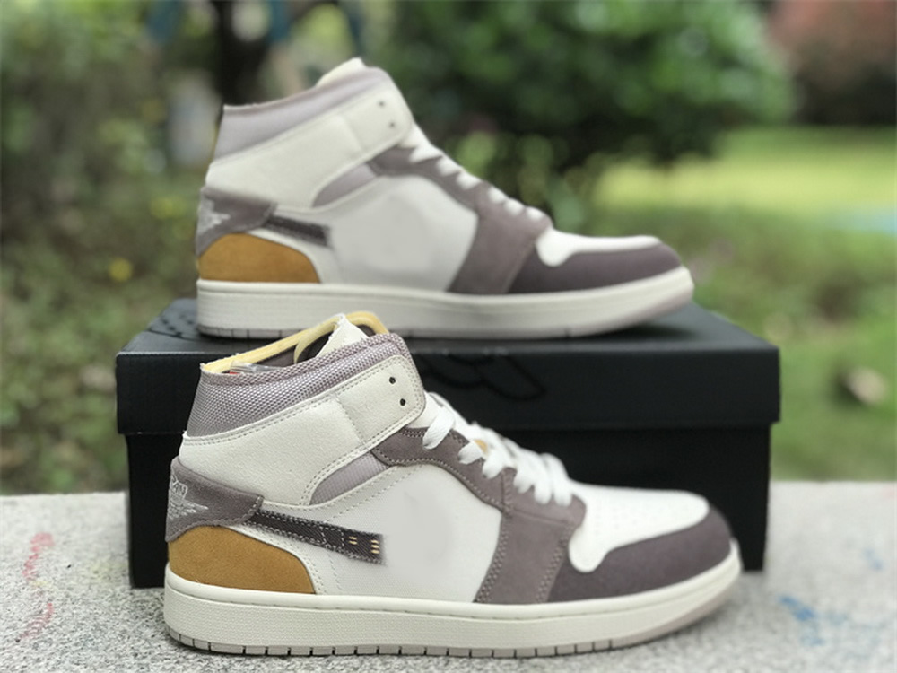 Shoes Handmade Jumpman 1 Mid Top 1s Craft Inside Out Taupe Haze Dm9652-102 Men Women Trainer, #1
Shoes Handmade Jumpman 1 Mid Top 1s Craft Inside Out Taupe Haze Dm9652-102 Men Women Trainer, #1