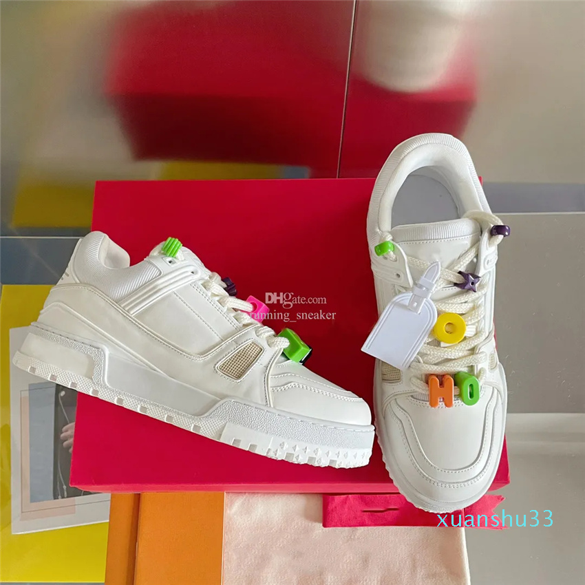 2023 Designer Sneaker Virgil Trainer Casual Shoes Calfskin Leather Abloh White Green Red Blue Letter Overlays Platform Low Sneakers Size 35-46
2023 Designer Sneaker Virgil Trainer Casual Shoes Calfskin Leather Abloh White Green Red Blue Letter Overlays Platform Low Sneakers Size 35-46