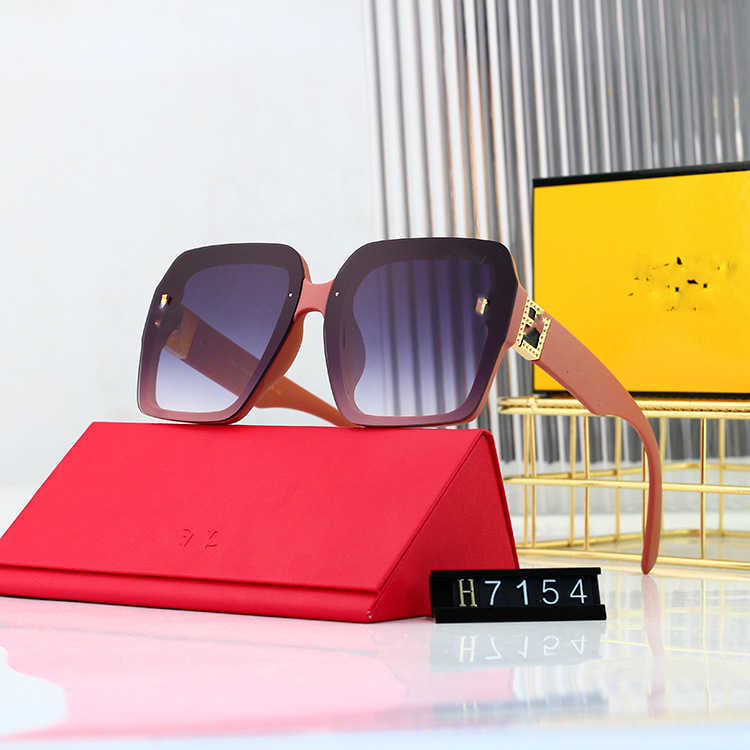 Frames 2022 large frame women's new Tiktok net red same glasses ins style Korean sunglasses
Frames 2022 large frame women's new Tiktok net red same glasses ins style Korean sunglasses