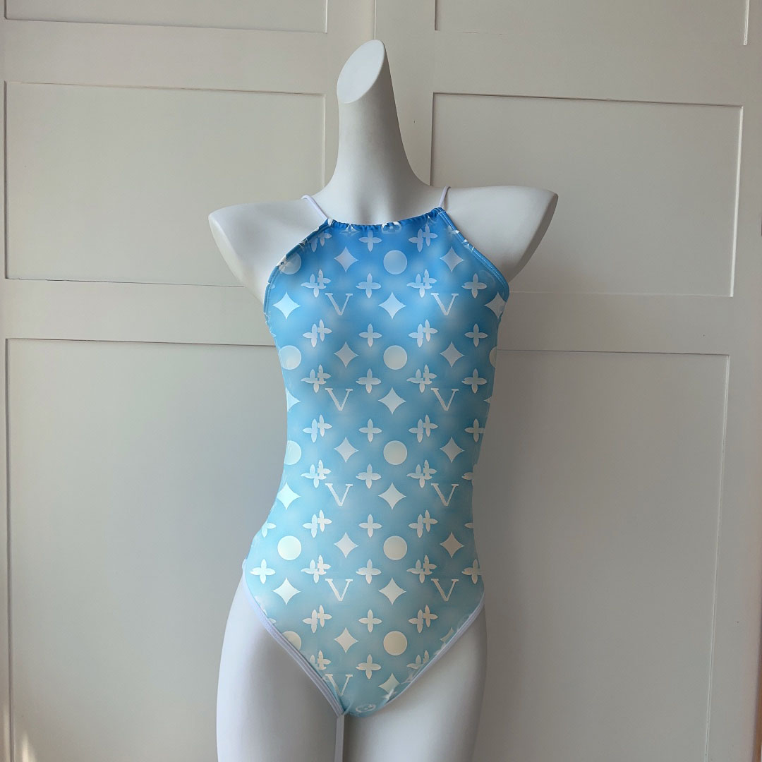 Womens swimwear designer summer beach bikinis one piece bikinis set sexy letter swimsuit swimming suit
Womens swimwear designer summer beach bikinis one piece bikinis set sexy letter swimsuit swimming suit